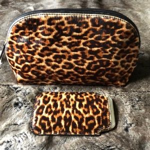 🚫Sold Talbots Leopard Cosmetic Case Phone Case